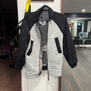 Lululemon Jacket oversized reversible Size 8